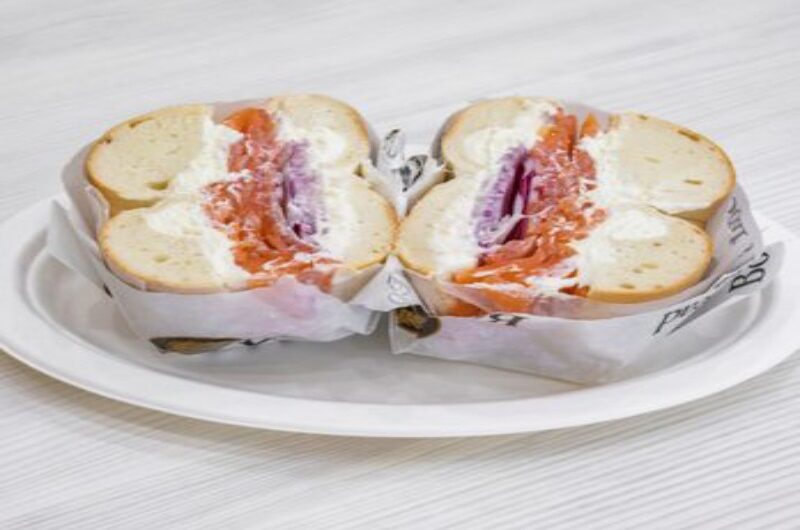 Jericho's Bagel Boss Introduces Non-Kosher Menu; Other Branches Maintain Certification
