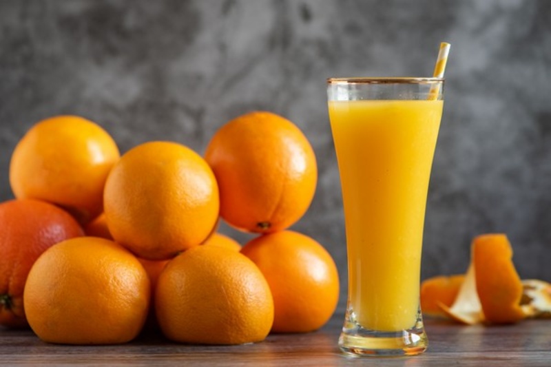 Research Consuming Only Orange Juice Lowers Daily Blood Glucose than Orange Drink