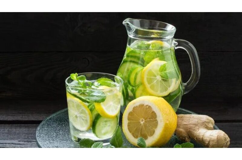 5 Summertime Detox Drinks to Help You Stay Cool and Drop Pounds